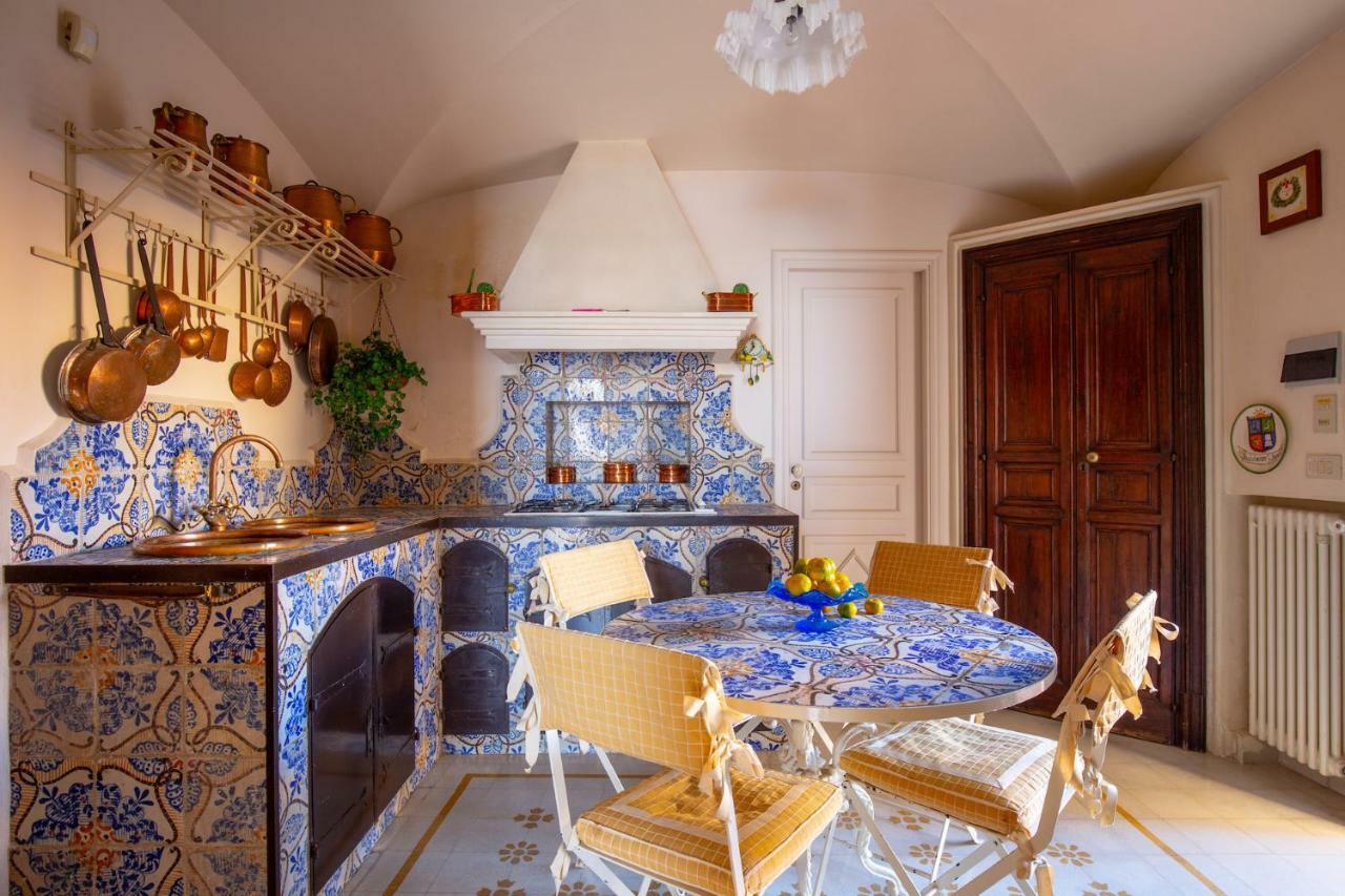 Solemar Sicilia - Casa Porto Bagnera Villa Santa Flavia Exteriör bild